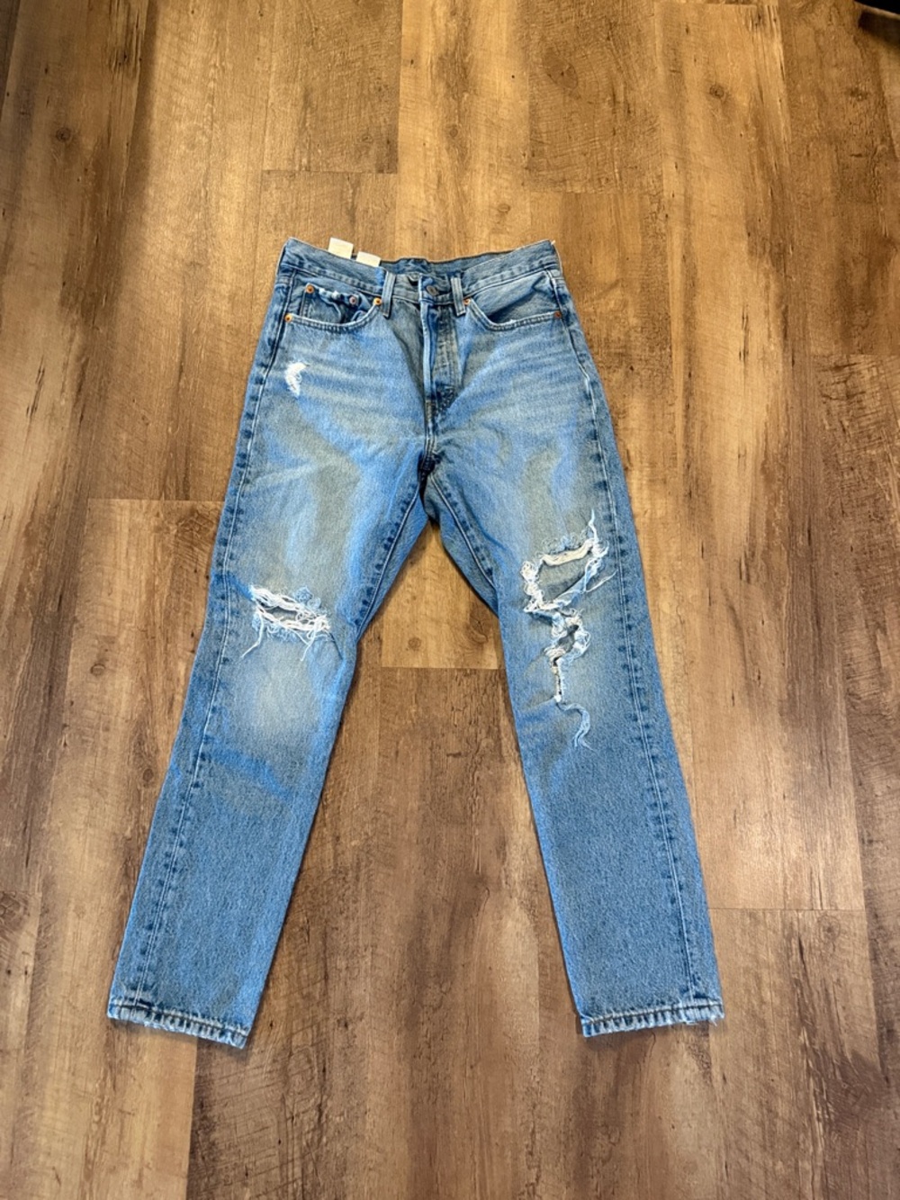 Levi Signature! Light Blue Distressed Slim Straight Jeans